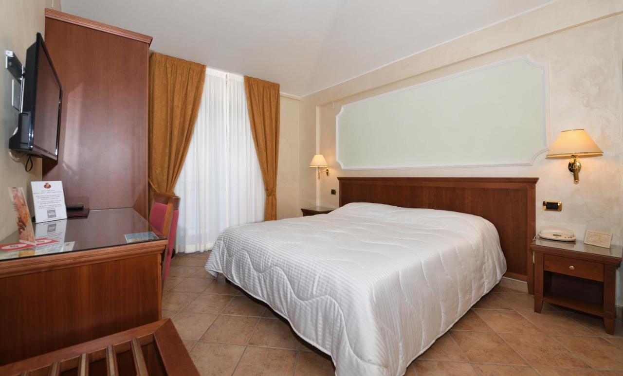 Hotel Ristorante Rossemi San Giovanni Rotondo Zewnętrze zdjęcie