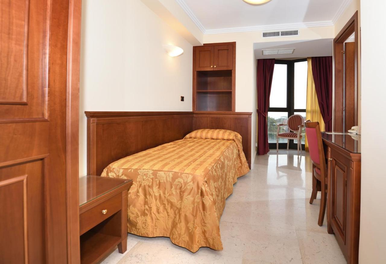 Hotel Ristorante Rossemi San Giovanni Rotondo Zewnętrze zdjęcie